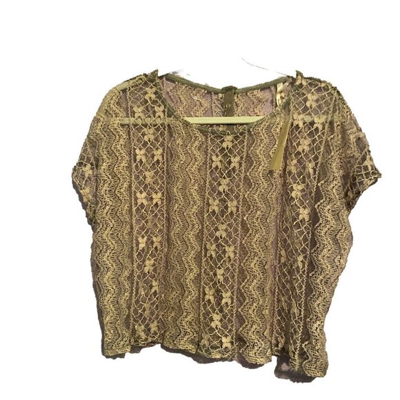 Every day 3 Shirts for $25 special NWT BJewel Lace Short-Sleeved Flowered Blouse - Picture 1 of 9